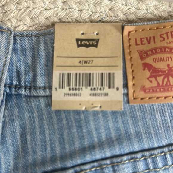 Levi classic Bermuda shorts - Picture 6 of 10